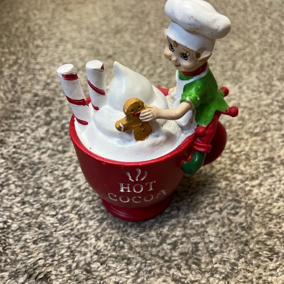 Red Hot Cocoa Mug with Chef Figurine - Picture 2 of 2